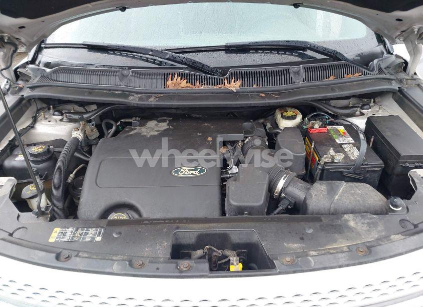 Photo 10 of 2015 Ford Explorer XLT (VIN 1FM5K8D8XFGA70793)