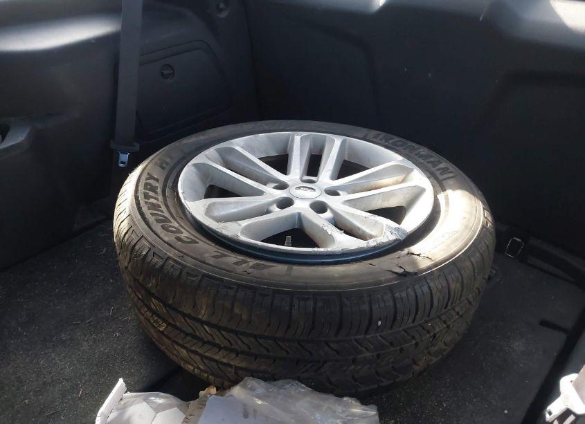 Photo 12 of 2015 Ford Explorer XLT (VIN 1FM5K8D8XFGB54502)