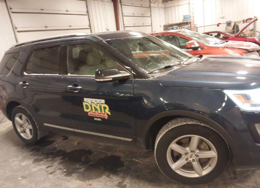 Photo 13 of 2016 Ford Explorer XLT (VIN 1FM5K8D8XGGA01619)