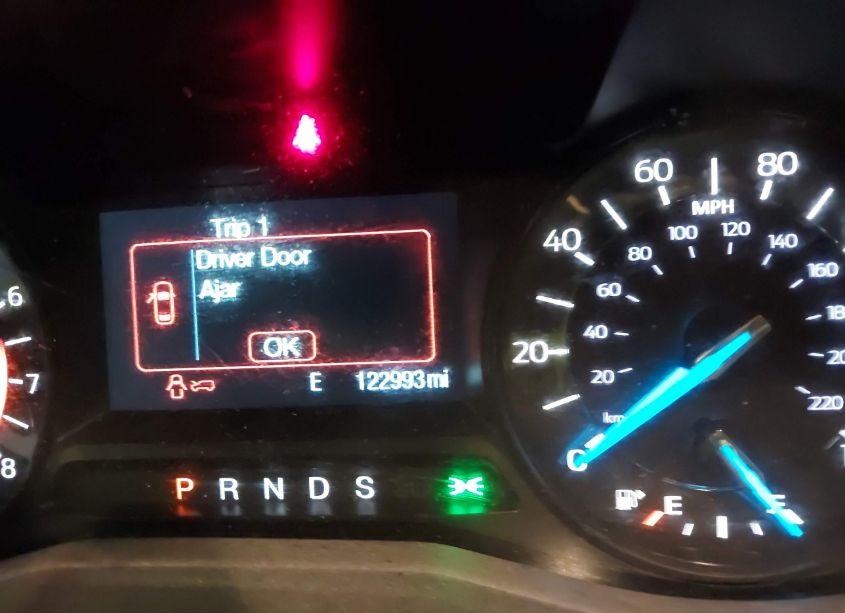 Photo 15 of 2016 Ford Explorer XLT (VIN 1FM5K8D8XGGA01619)