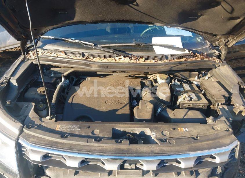 Photo 10 of 2016 Ford Explorer XLT (VIN 1FM5K8D8XGGA23975)