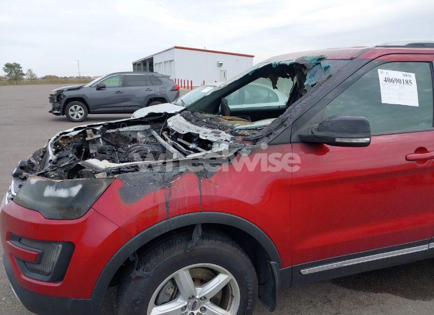 Photo 6 of 2016 Ford Explorer XLT (VIN 1FM5K8D8XGGB26782)