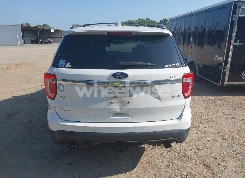 Photo 12 of 2016 Ford Explorer XLT (VIN 1FM5K8D8XGGC14473)