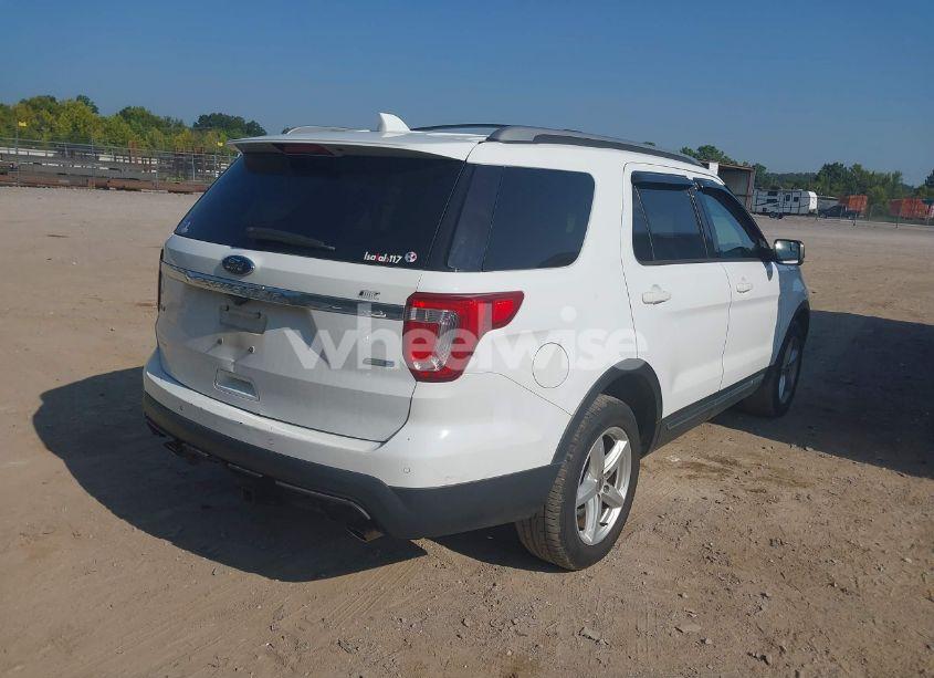 Photo 4 of 2016 Ford Explorer XLT (VIN 1FM5K8D8XGGC14473)