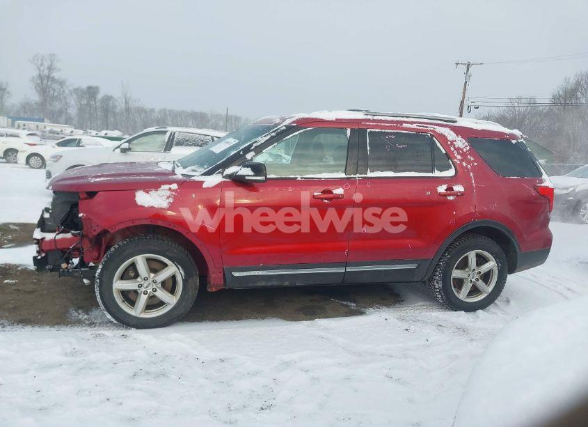 Photo 14 of 2016 Ford Explorer XLT (VIN 1FM5K8D8XGGC53242)