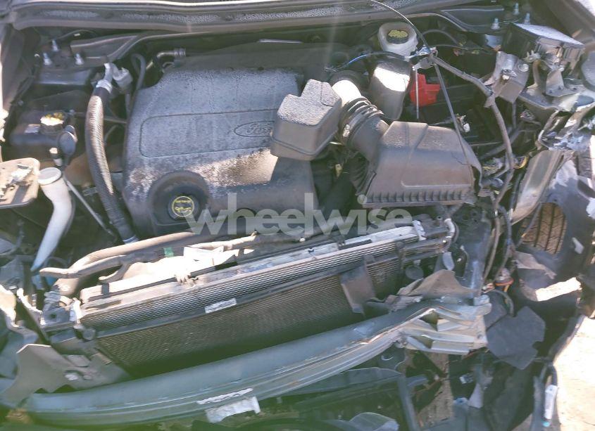 Photo 10 of 2016 Ford Explorer XLT (VIN 1FM5K8D8XGGC82630)