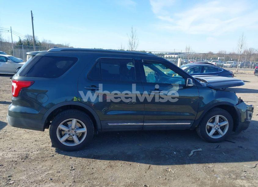 Photo 13 of 2016 Ford Explorer XLT (VIN 1FM5K8D8XGGC82630)