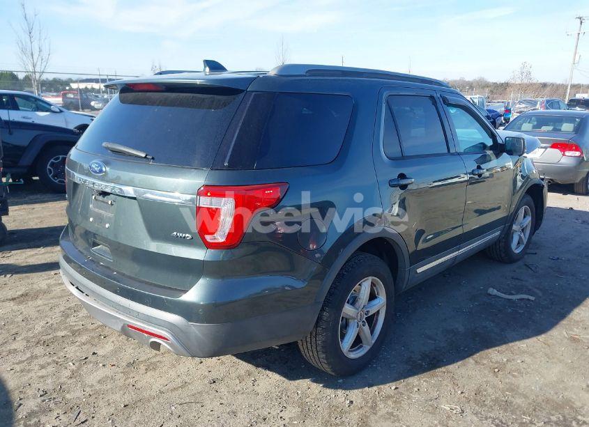 Photo 4 of 2016 Ford Explorer XLT (VIN 1FM5K8D8XGGC82630)