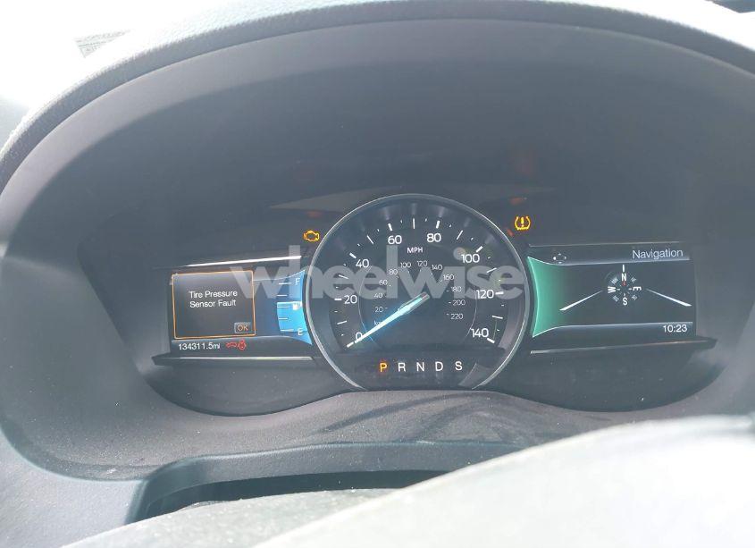 Photo 7 of 2017 Ford Explorer XLT (VIN 1FM5K8D8XHGA65709)