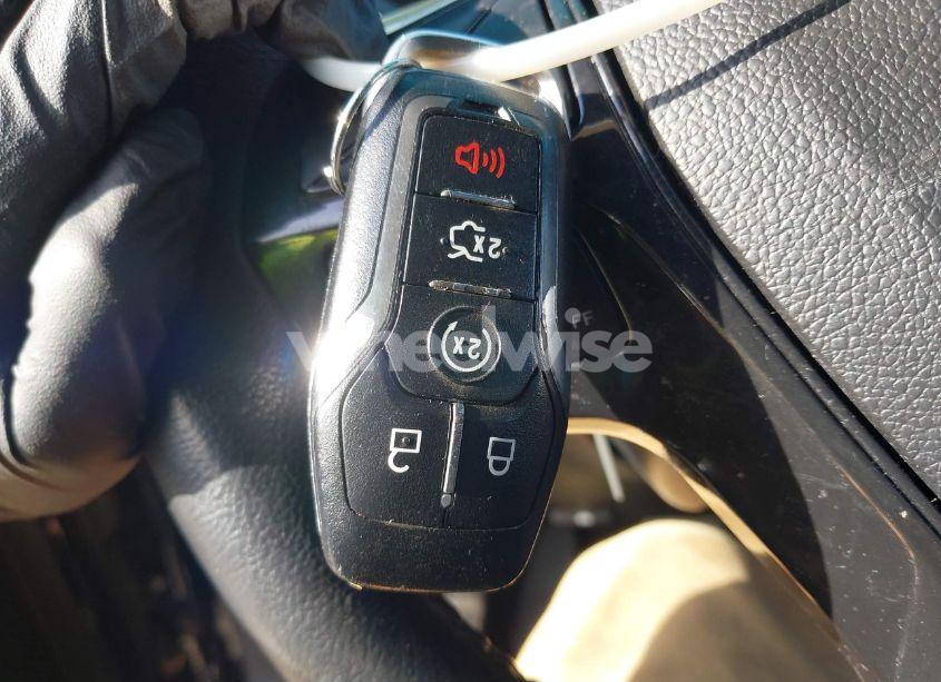 Photo 11 of 2017 Ford Explorer XLT (VIN 1FM5K8D8XHGA72580)