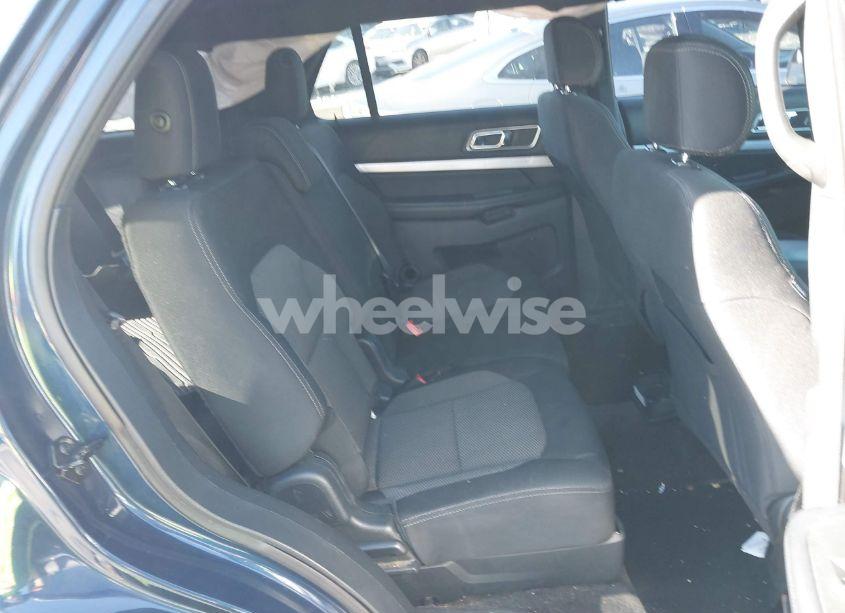 Photo 8 of 2017 Ford Explorer XLT (VIN 1FM5K8D8XHGB16366)