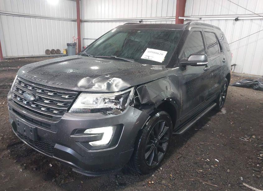 Photo 6 of 2017 Ford Explorer XLT (VIN 1FM5K8D8XHGC75291)