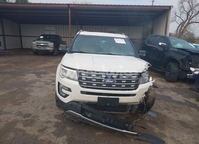 Photo 12 of 2017 Ford Explorer XLT (VIN 1FM5K8D8XHGC79616)