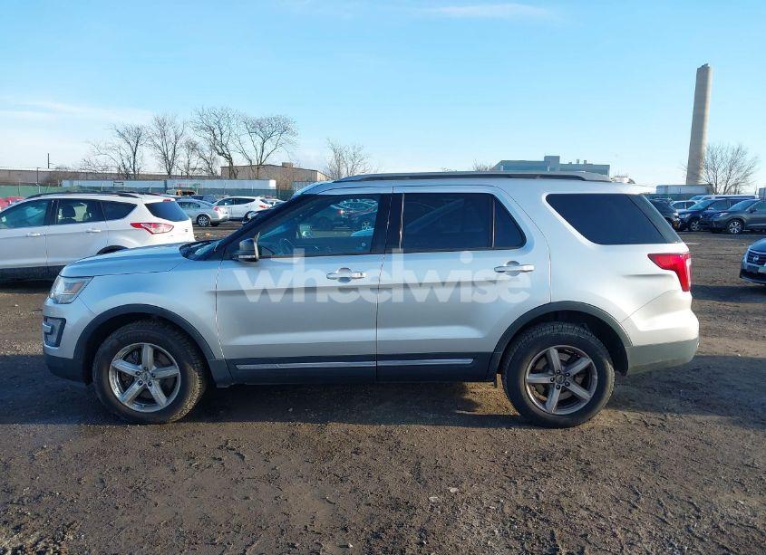 Photo 15 of 2017 Ford Explorer XLT (VIN 1FM5K8D8XHGC88297)