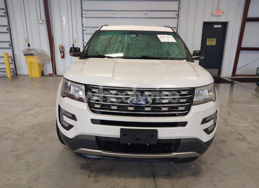 Photo 12 of 2017 Ford Explorer XLT (VIN 1FM5K8D8XHGD36042)