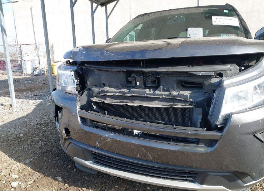 Photo 6 of 2018 Ford Explorer XLT (VIN 1FM5K8D8XJGA62458)