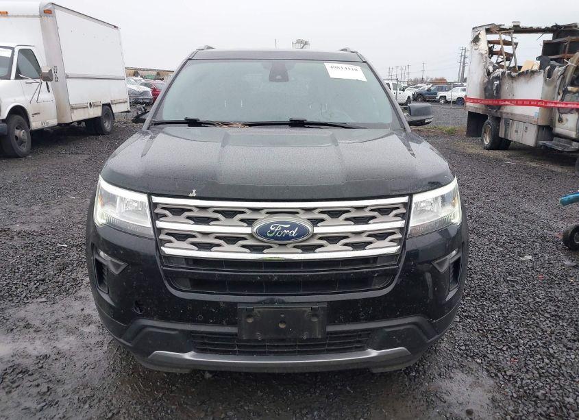 Photo 12 of 2018 Ford Explorer XLT (VIN 1FM5K8D8XJGB60227)