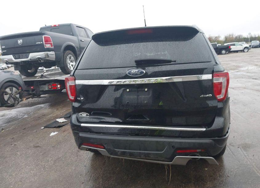 Photo 17 of 2018 Ford Explorer XLT (VIN 1FM5K8D8XJGC65527)