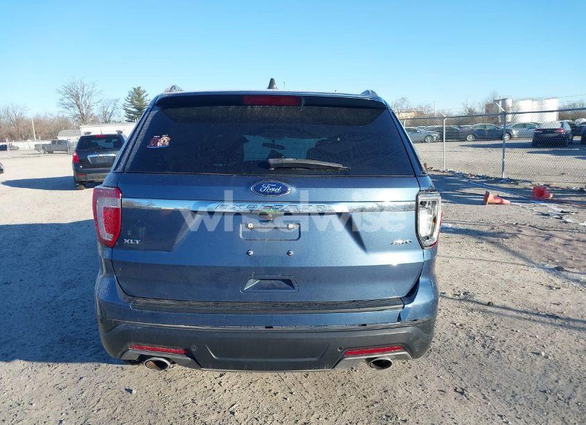 Photo 16 of 2018 Ford Explorer XLT (VIN 1FM5K8D8XJGC66404)