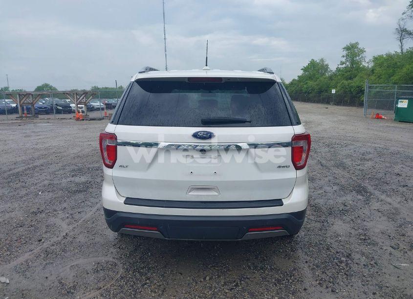 Photo 16 of 2019 Ford Explorer XLT (VIN 1FM5K8D8XKGA38887)