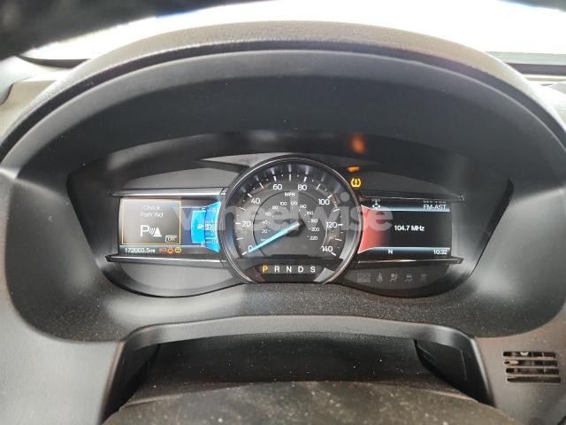 Photo 12 of 2019 FORD EXPLORER XLT (VIN 1FM5K8D8XKGA71159)