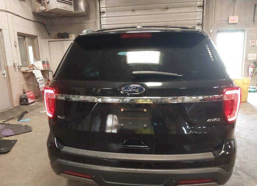 Photo 16 of 2019 Ford Explorer XLT (VIN 1FM5K8D8XKGB04015)