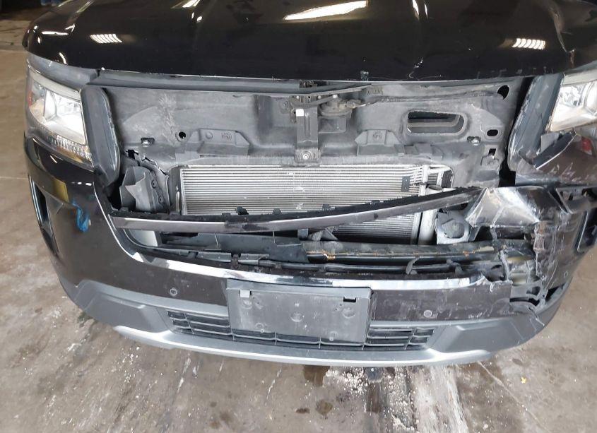 Photo 6 of 2019 Ford Explorer XLT (VIN 1FM5K8D8XKGB04015)