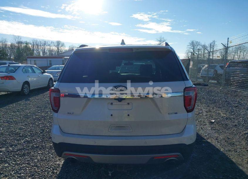 Photo 16 of 2016 Ford Explorer XLT (VIN 1FM5K8DH1GGB51019)