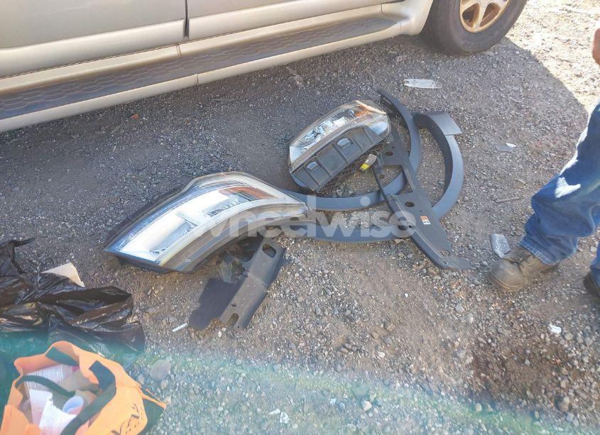 Photo 12 of 2016 Ford Explorer XLT (VIN 1FM5K8DH1GGD22819)