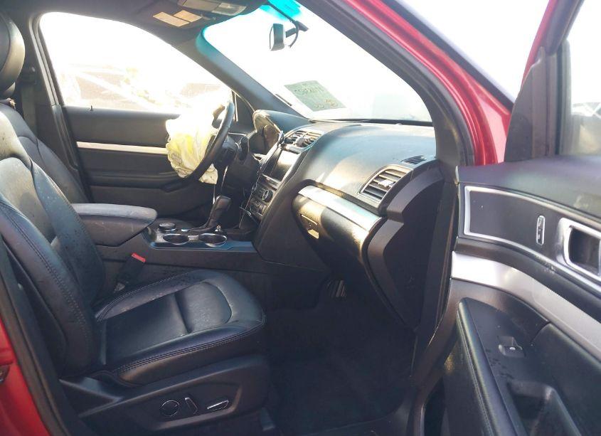 Photo 5 of 2016 Ford Explorer XLT (VIN 1FM5K8DH2GGC47029)