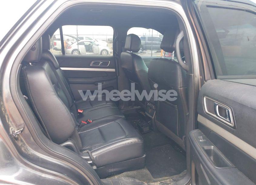 Photo 8 of 2016 Ford Explorer XLT (VIN 1FM5K8DH4GGC47212)