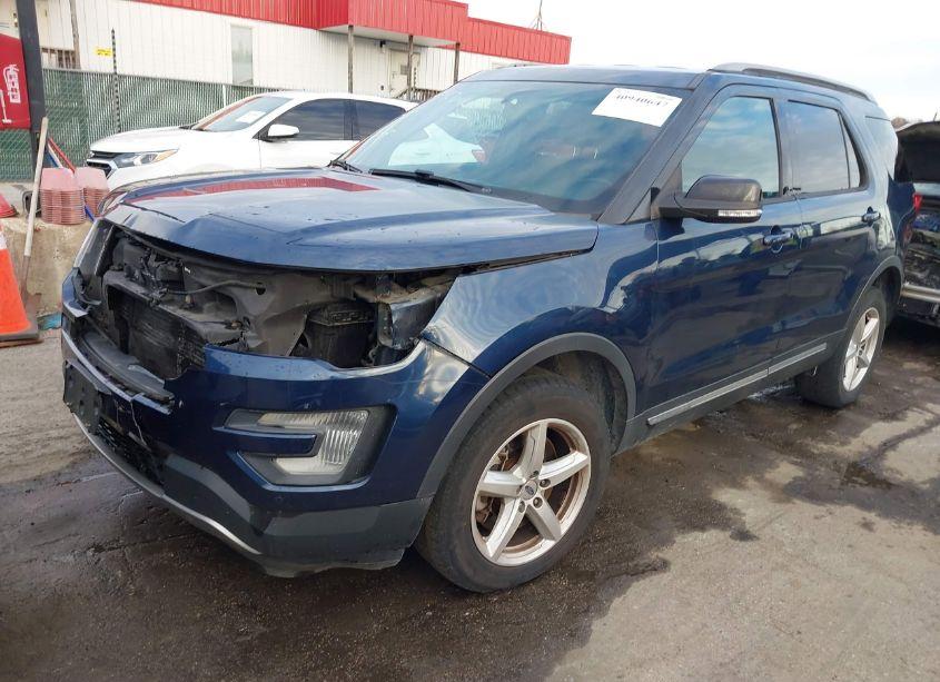 Photo 2 of 2016 Ford Explorer XLT (VIN 1FM5K8DH4GGC63667)