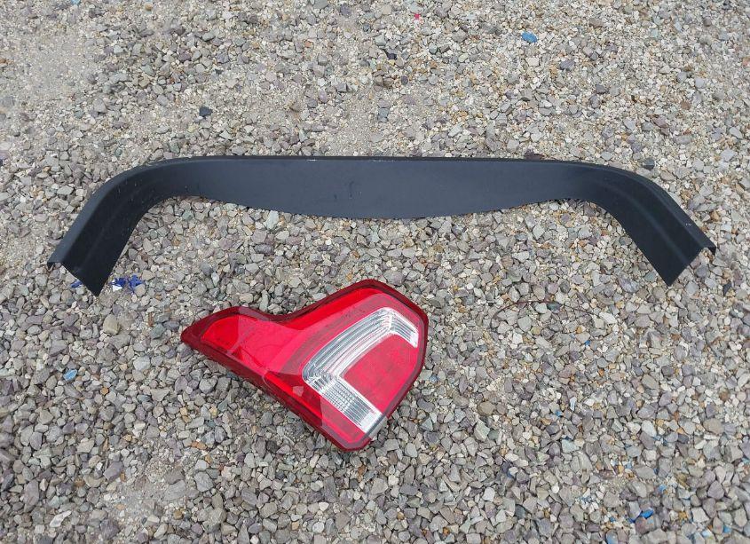 Photo 12 of 2017 Ford Explorer XLT (VIN 1FM5K8DH4HGA78570)