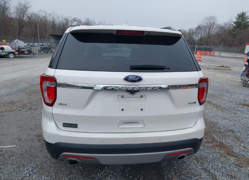 Photo 16 of 2017 Ford Explorer XLT (VIN 1FM5K8DH4HGC44215)