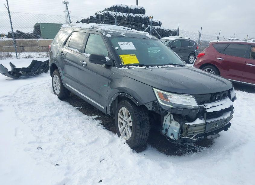 2018 Ford Explorer XLT (VIN 1FM5K8DH4JGC38694) main photo