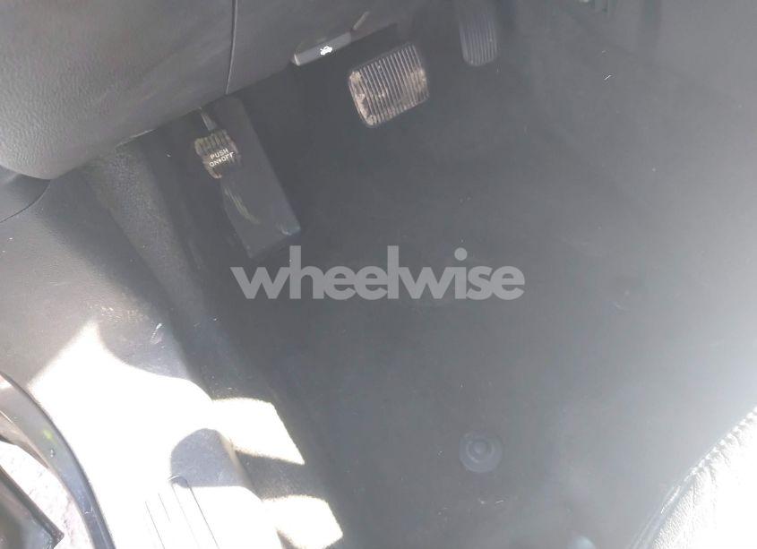 Photo 17 of 2017 Ford Explorer XLT (VIN 1FM5K8DH5HGA21505)