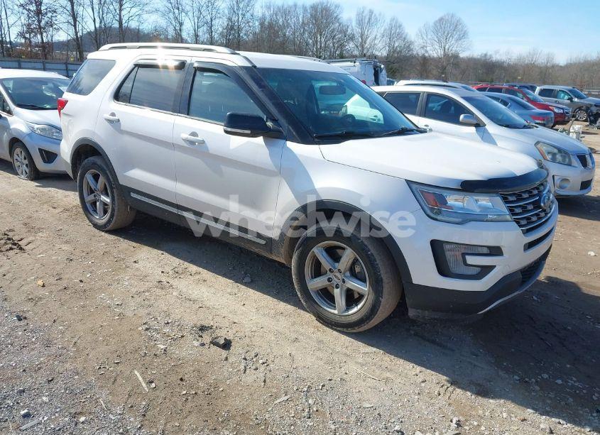 2017 Ford Explorer XLT (VIN 1FM5K8DH5HGA54455) main photo