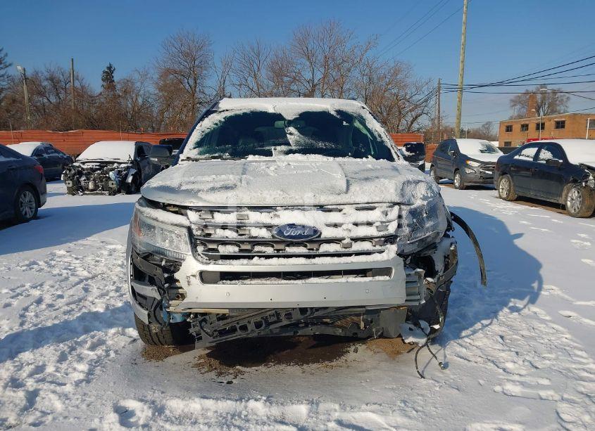 Photo 12 of 2017 Ford Explorer XLT (VIN 1FM5K8DH5HGD51127)