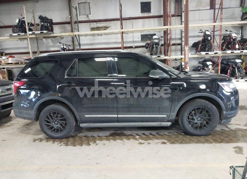 Photo 13 of 2018 Ford Explorer XLT (VIN 1FM5K8DH5JGB13221)