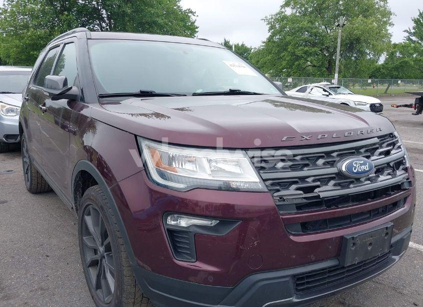 2018 Ford Explorer XLT (VIN 1FM5K8DH5JGC61496) main photo