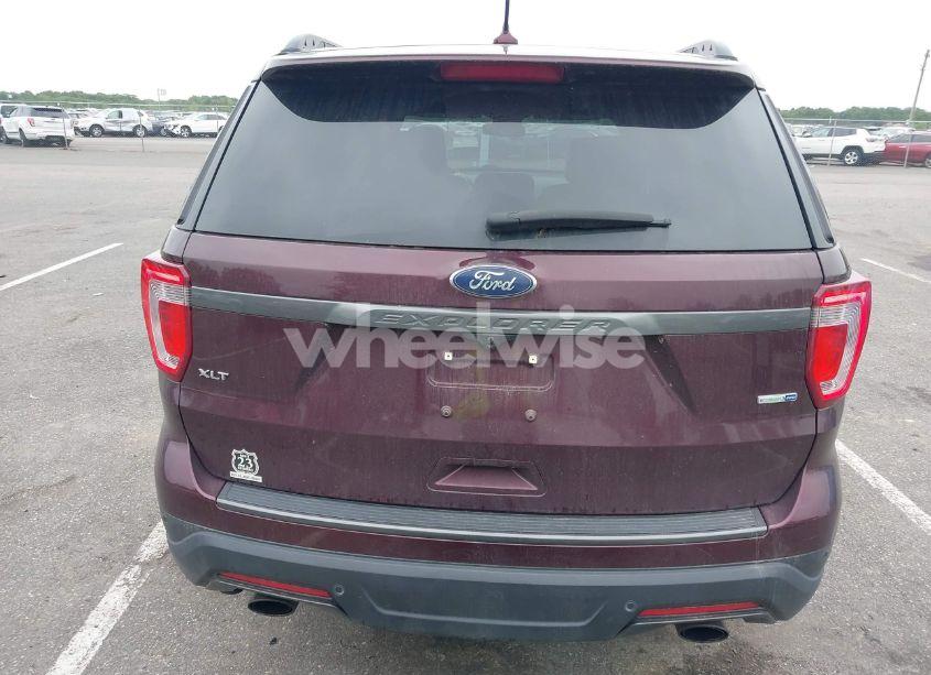 Photo 16 of 2018 Ford Explorer XLT (VIN 1FM5K8DH5JGC61496)