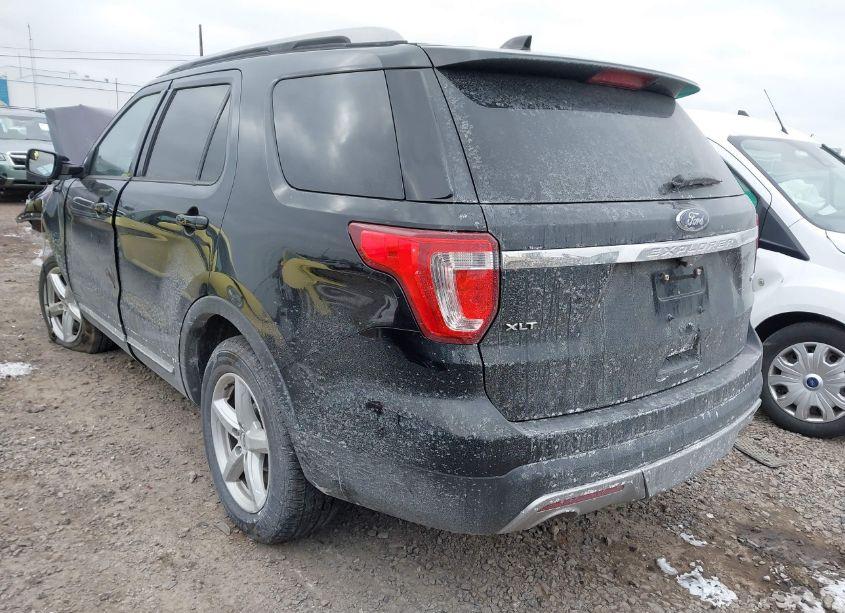 Photo 3 of 2016 Ford Explorer XLT (VIN 1FM5K8DH6GGC83726)