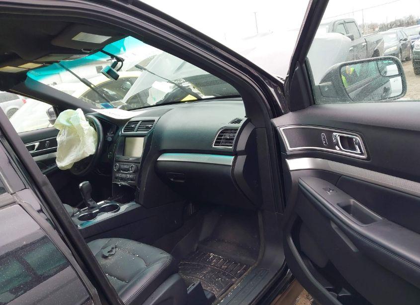 Photo 5 of 2016 Ford Explorer XLT (VIN 1FM5K8DH6GGC83726)