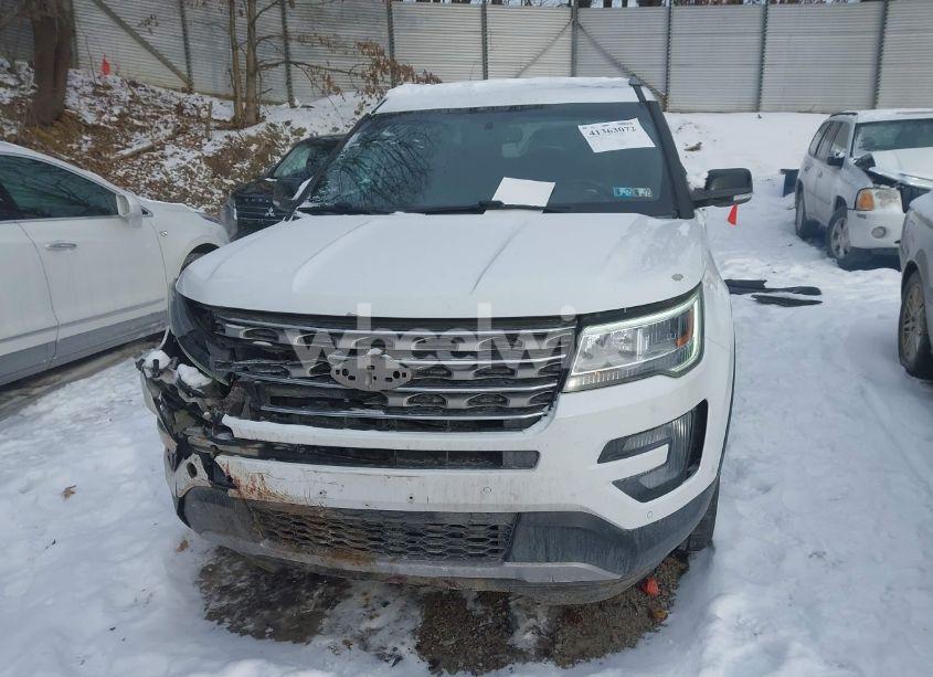 Photo 12 of 2016 Ford Explorer XLT (VIN 1FM5K8DH6GGD19009)