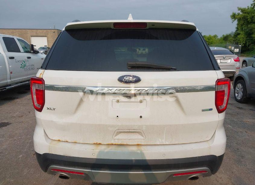 Photo 16 of 2017 Ford Explorer XLT (VIN 1FM5K8DH6HGA37843)