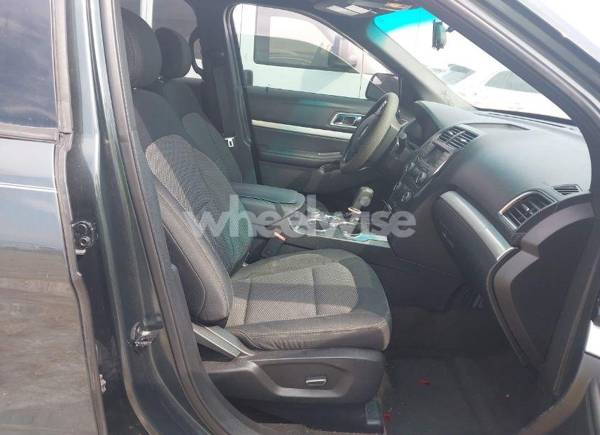 Photo 5 of 2016 Ford Explorer XLT (VIN 1FM5K8DH7GGC68006)