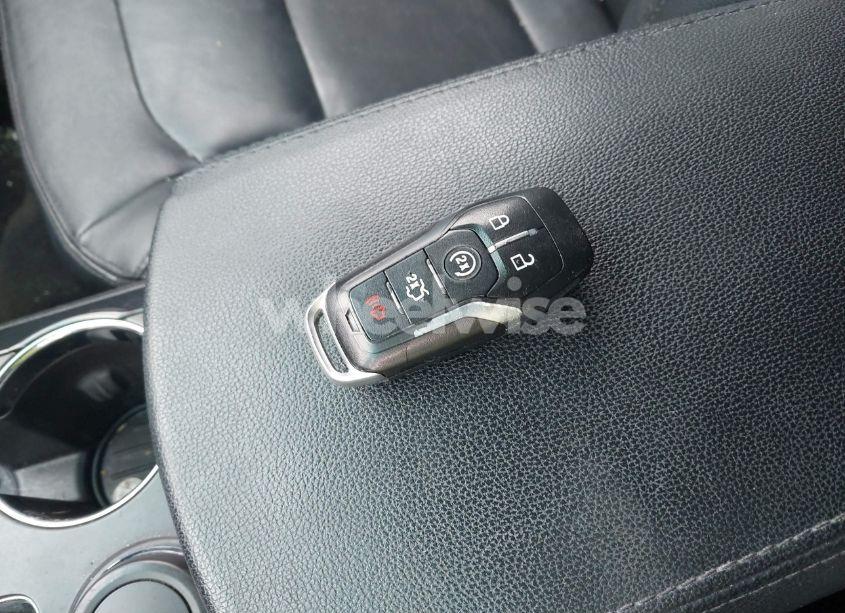 Photo 11 of 2016 Ford Explorer XLT (VIN 1FM5K8DH8GGA01845)