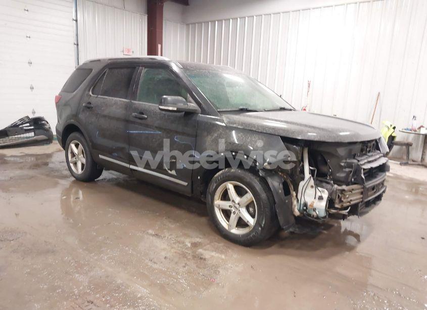 2016 Ford Explorer XLT (VIN 1FM5K8DH8GGC29201) main photo