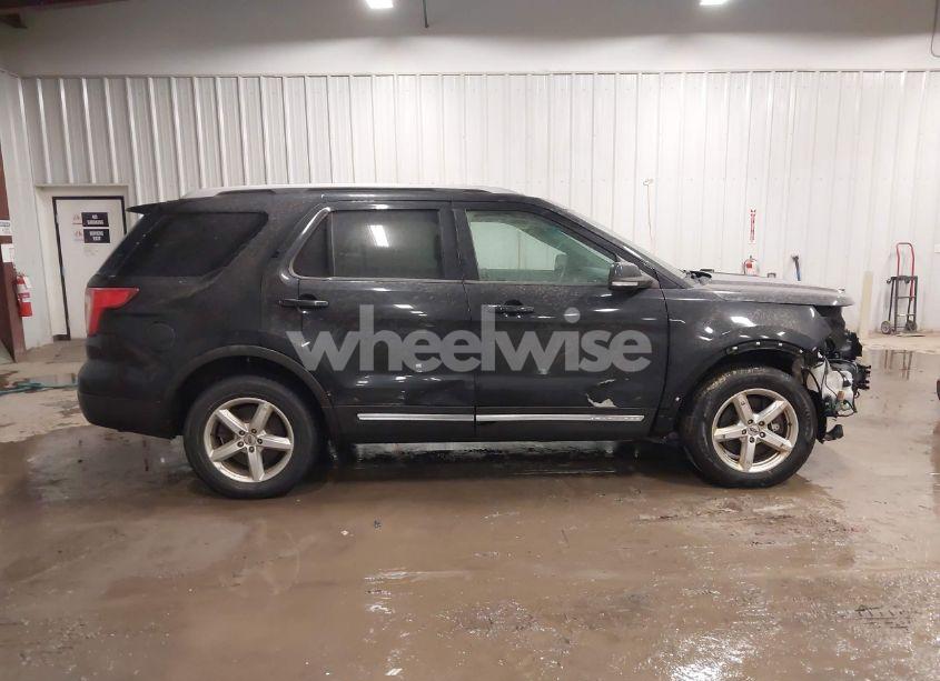 Photo 14 of 2016 Ford Explorer XLT (VIN 1FM5K8DH8GGC29201)