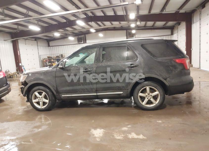 Photo 15 of 2016 Ford Explorer XLT (VIN 1FM5K8DH8GGC29201)